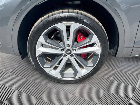 Used 2025 Audi Q5 2.0T Premium Plus AWD/4WD image 32