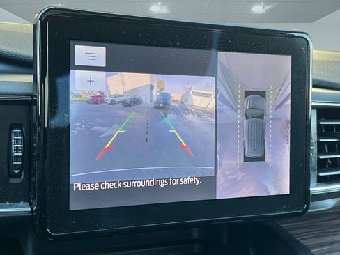 Used 2020 Ford Explorer Limited image 26