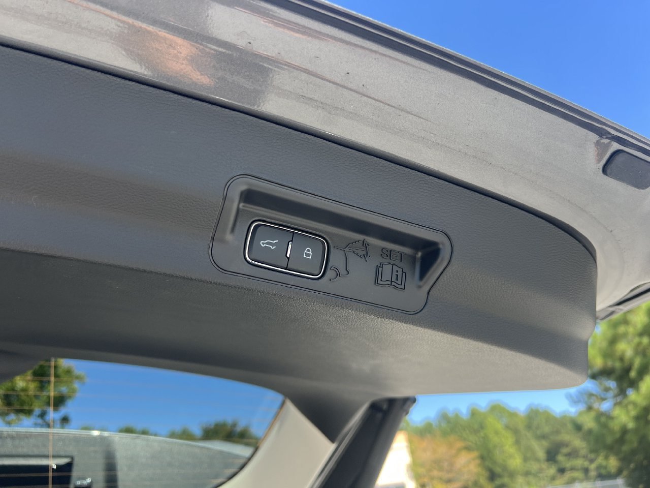 New 2026 Ford Explorer Active RWD image 19