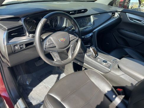 Used 2021 Cadillac XT5 Luxury image 10