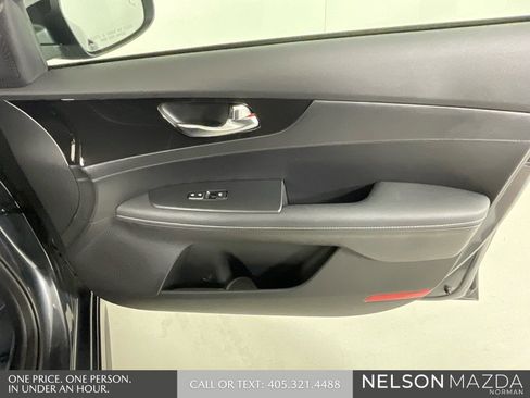 Used 2024 Kia Forte GT-Line image 21