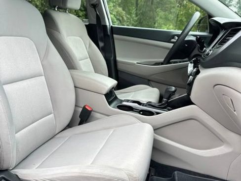 Used 2018 Hyundai Tucson SEL AWD/4WD image 22