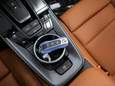 New 2026 Porsche 911 Carrera image 24