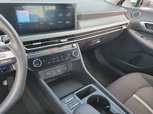 Used 2025 Hyundai Sonata SEL FWD image 20