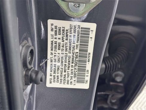 Used 2016 Honda Civic EX-L image 16