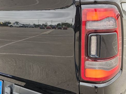 Used 2024 RAM 1500 Lone Star image 11