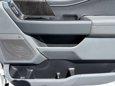 Used 2023 Ford F150 Lariat image 29