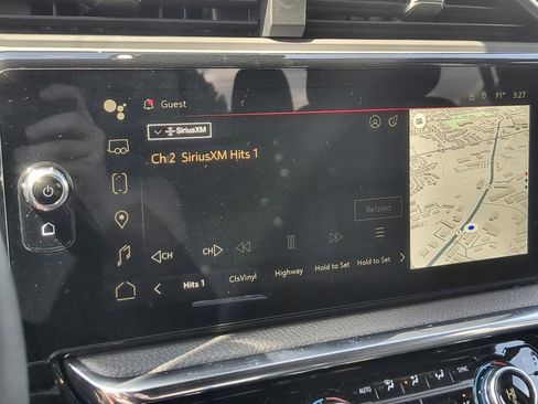 New 2025 GMC Sierra 2500 Denali w/ Denali Reserve Package image 13