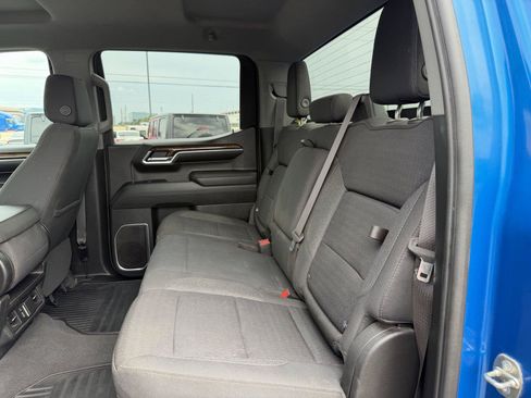 Used 2023 GMC Sierra 1500 Elevation AWD/4WD image 18