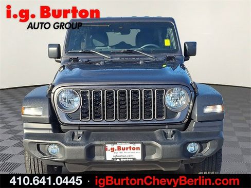 Used 2024 Jeep Wrangler Sport S image 2