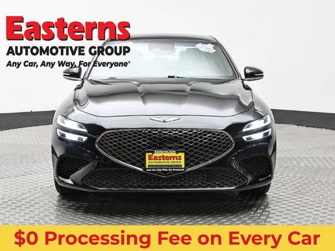Used 2023 Genesis G70 2.0T AWD/4WD image 2