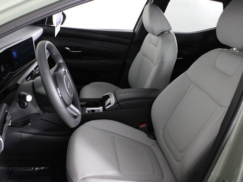 Certified 2026 Hyundai Santa Cruz SEL FWD image 19