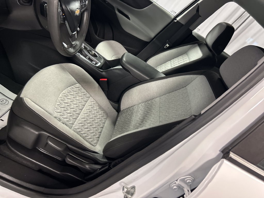 Used 2024 Chevrolet Equinox LS w/ Sport Edition FWD image 10
