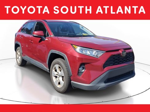 Used 2019 Toyota RAV4 XLE w/ Convenience Package FWD image 1