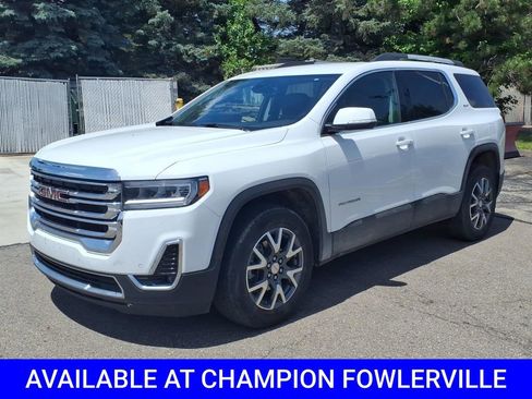 Used 2023 GMC Acadia SLT w/ Preferred Package AWD/4WD image 3