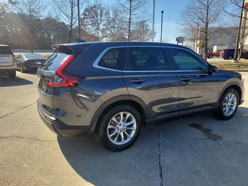 Used 2025 Honda CR-V EX-L image 7