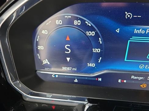 Used 2022 Chevrolet Silverado 1500 LTZ image 12