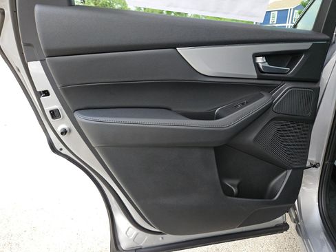 New 2026 Acura MDX SH-AWD image 15