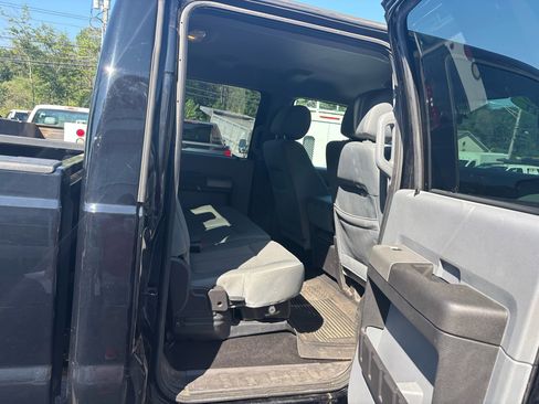 Used 2016 Ford F350 XLT w/ XLT Value Package image 40