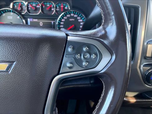 Used 2018 Chevrolet Silverado 1500 LT w/ LT Eassist Package image 24