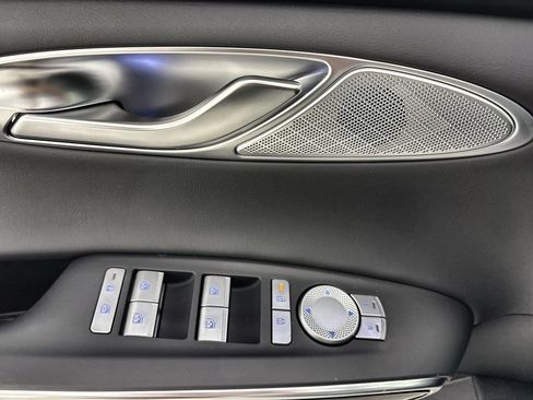 New 2026 Genesis GV70 2.5T AWD/4WD image 15