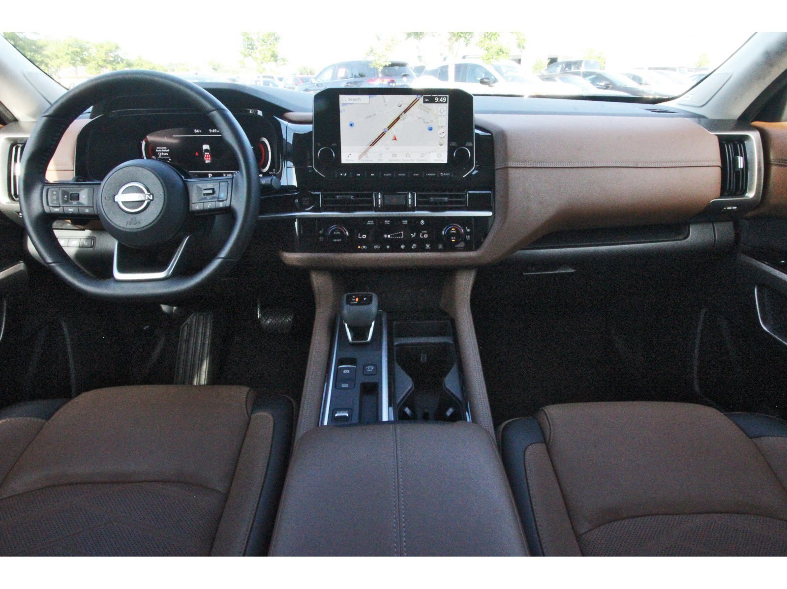 Certified 2025 Nissan Pathfinder Platinum w/ Cargo Package FWD image 13