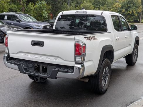 Used 2023 Toyota Tacoma TRD Off-Road image 3