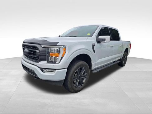 Used 2022 Ford F150 XLT w/ Equipment Group 302A High AWD/4WD image 6