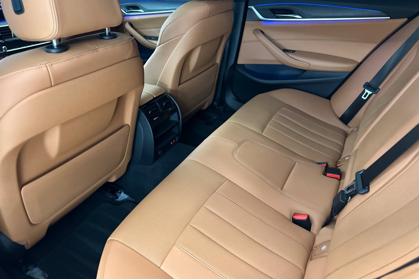 Certified 2023 BMW 530i w/ Convenience Package RWD image 26