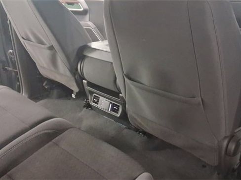 Used 2025 Chevrolet Silverado 1500 LT image 16