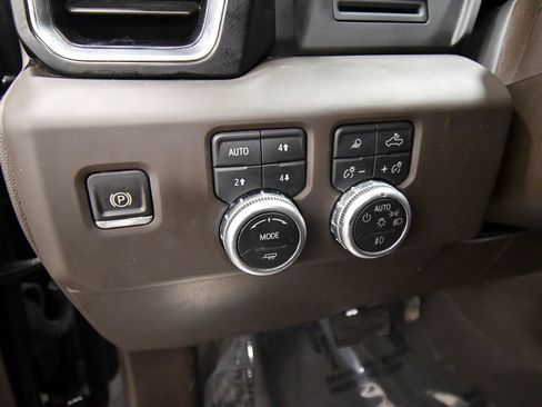 Used 2023 GMC Sierra 1500 Denali AWD/4WD image 20