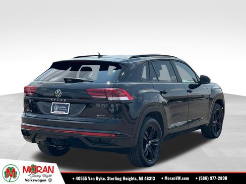 Used 2023 Volkswagen Atlas Cross Sport SEL R-Line AWD/4WD image 4