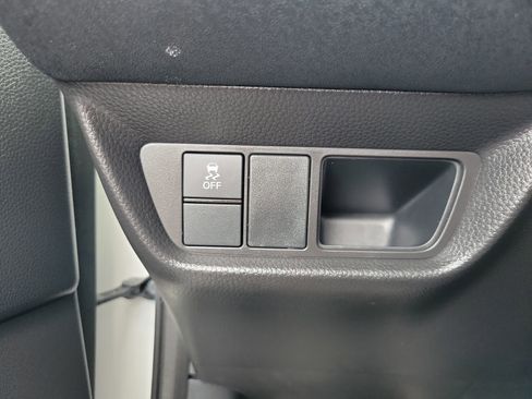 Used 2023 Honda HR-V LX image 27