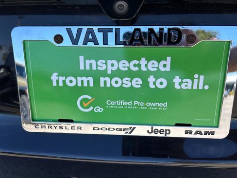 Certified 2017 Chrysler Pacifica Touring Plus w/ Security Group image 9