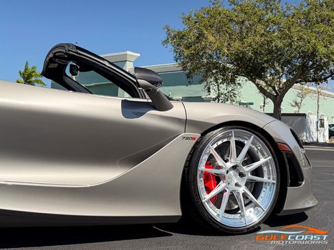 Used 2020 McLaren 720S Performance image 75