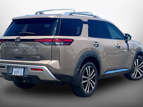 Certified 2024 Nissan Pathfinder Platinum AWD/4WD image 12