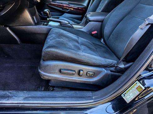 Used 2012 Honda Crosstour EX image 23