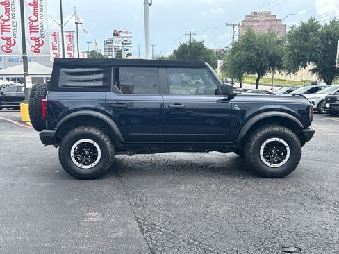 Certified 2021 Ford Bronco Black Diamond w/ Sasquatch Package AWD/4WD image 5
