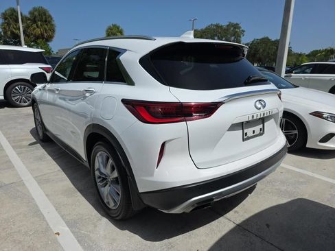 Certified 2022 INFINITI QX50 Luxe FWD image 9