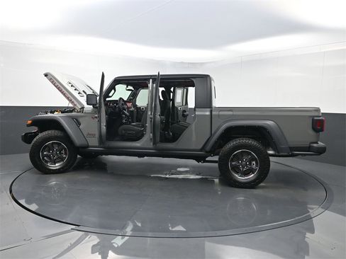Used 2023 Jeep Gladiator Rubicon w/ Trailer Tow Package image 37
