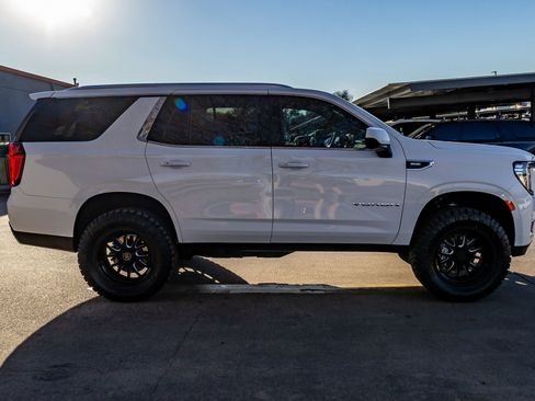 Used 2023 GMC Yukon SLE w/ Max Trailering Package image 11