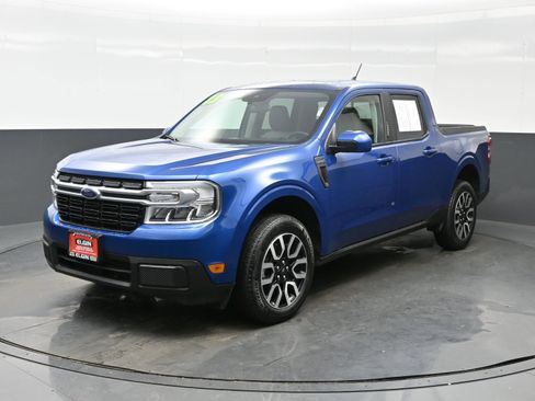 Used 2023 Ford Maverick Lariat w/ Lariat Luxury Package image 2