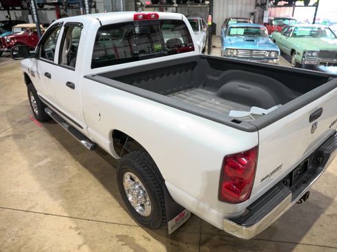 Used 2007 Dodge Ram 2500 Truck SLT w/ Quad Cab Big Horn Value Group image 16