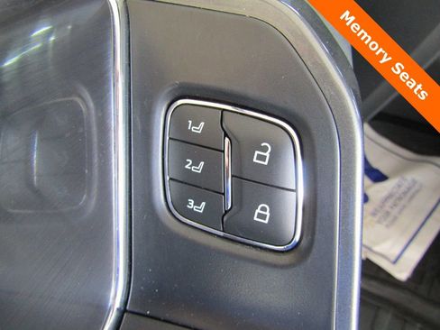 Used 2022 Ford F150 Lariat w/ Equipment Group 502A High image 6