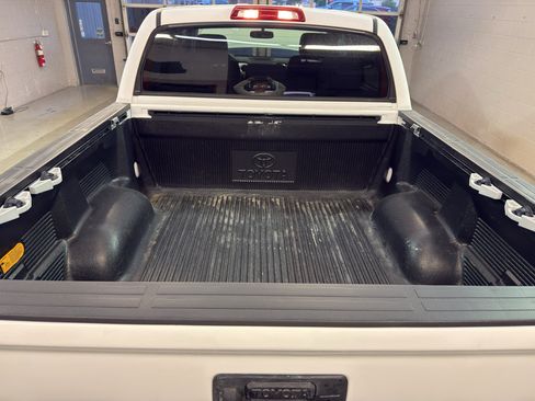 Used 2015 Toyota Tundra SR5 w/ TRD Off Road Package AWD/4WD image 30