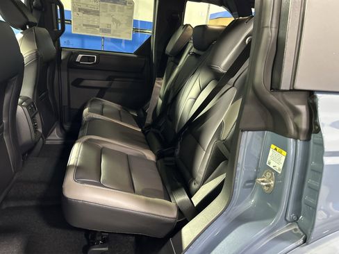 New 2025 Ford Bronco Outer Banks image 35