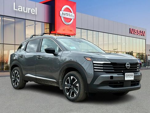 New 2026 Nissan Kicks SV w/ SV Premium Package AWD/4WD image 1