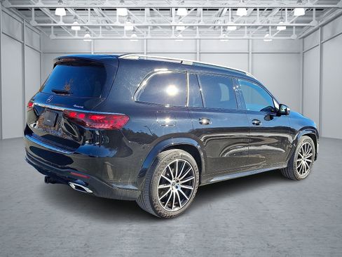Certified 2025 Mercedes-Benz GLS 450 4MATIC image 6