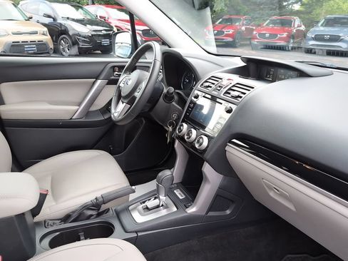 Used 2018 Subaru Forester 2.5i Limited AWD/4WD image 7