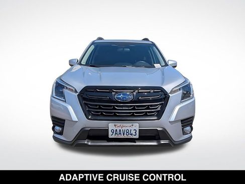 Used 2022 Subaru Forester Premium AWD/4WD image 12